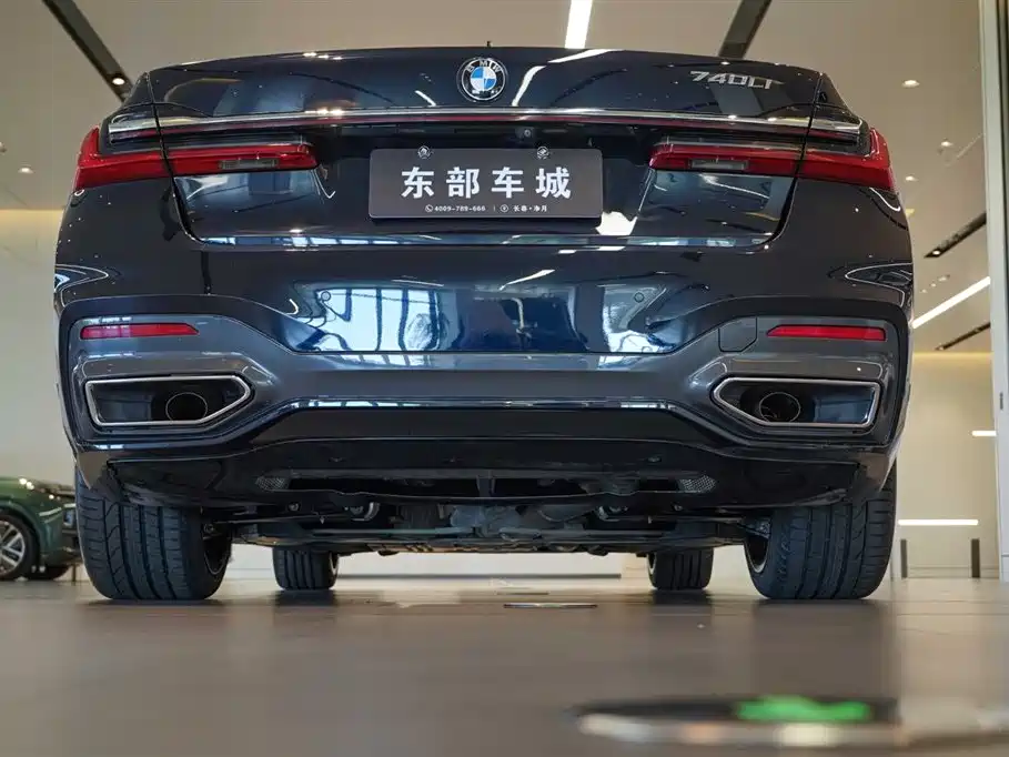 BMW 7 Series 2019 740Li Leading M Sport Package фото 12