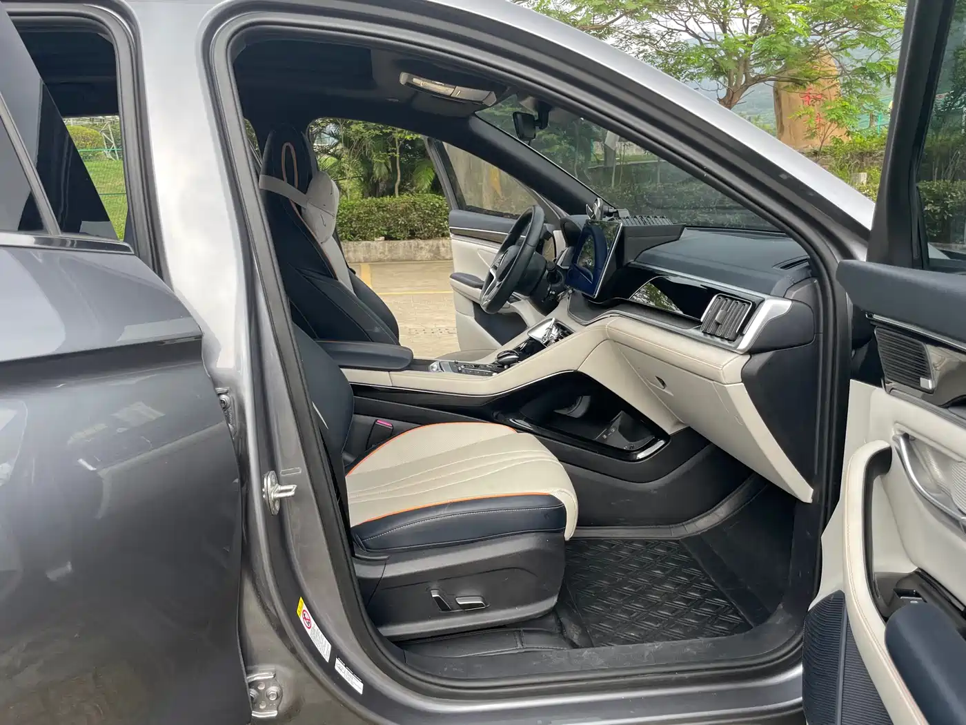 BYD Song PLUS PHEV 2021 DM-i 51KM Premium фото 9