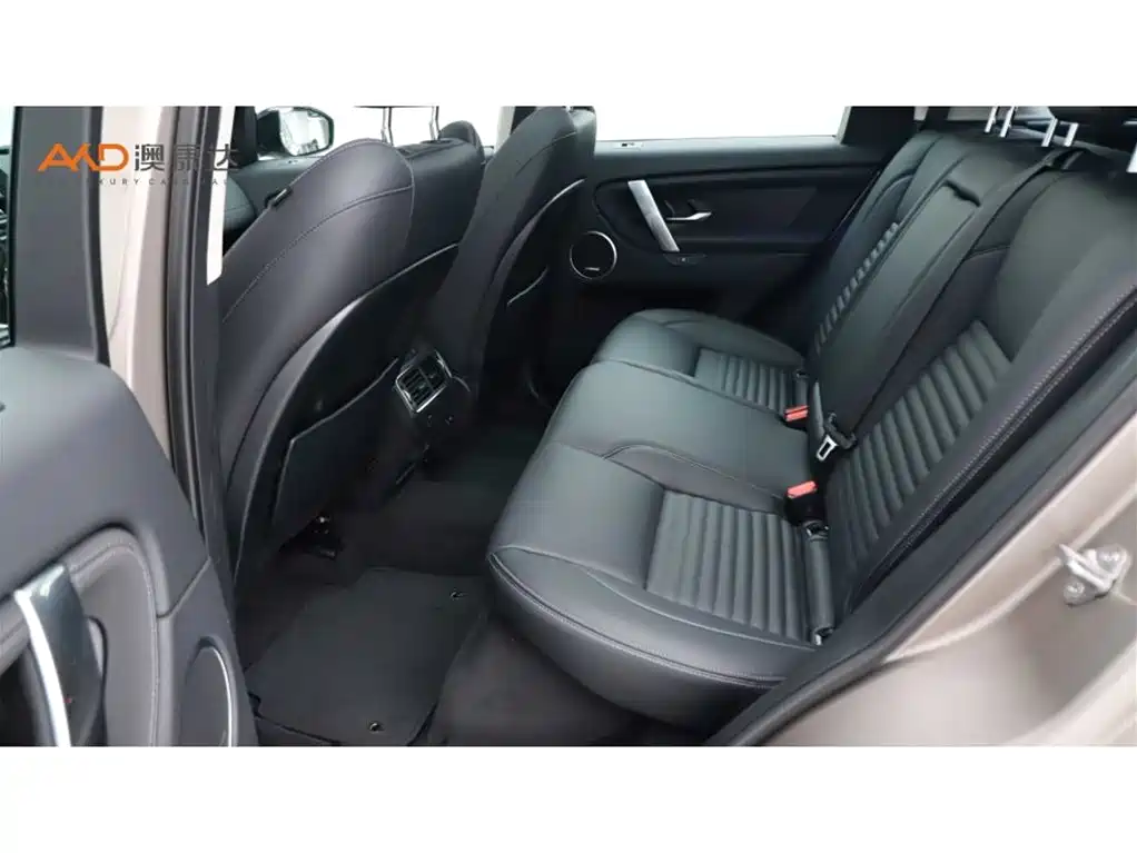 Land Rover Discovery Sport 2025 249PS Performance Tech Edition фото 7