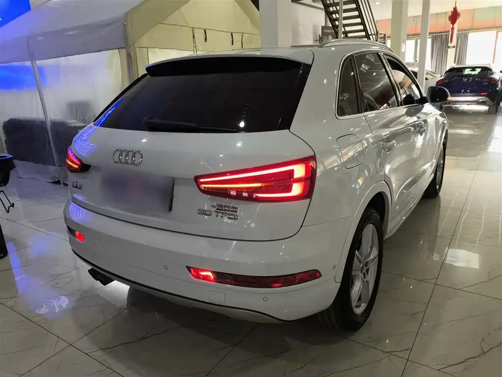 Audi Q3 2017 30 TFSI Style фото 5