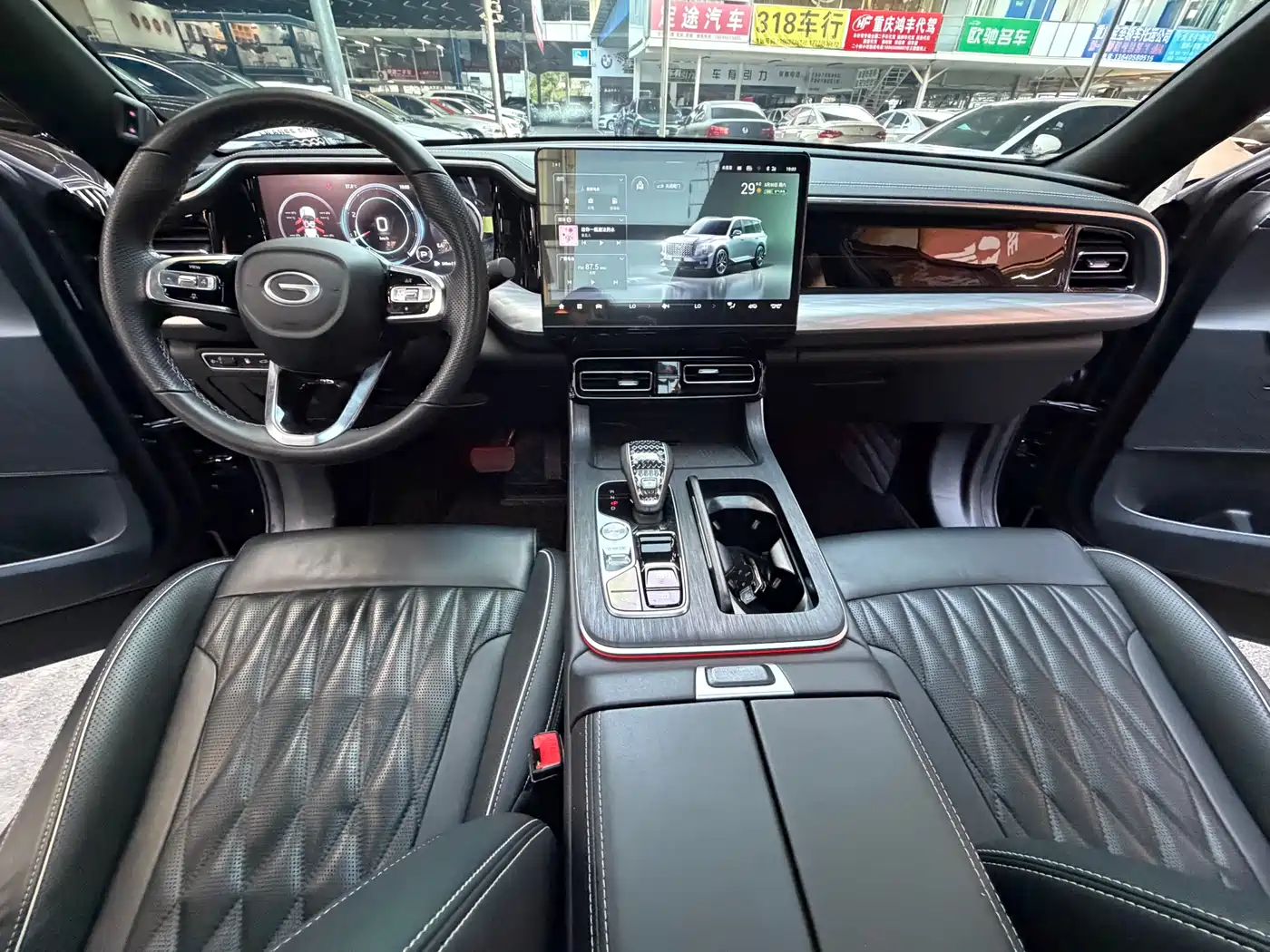 GAC Trumpchi Trumpchi GS8 2022 Pilot Series 2.0TGDI 2WD Luxury Smart Connect Edition (7-Seater) фото 18