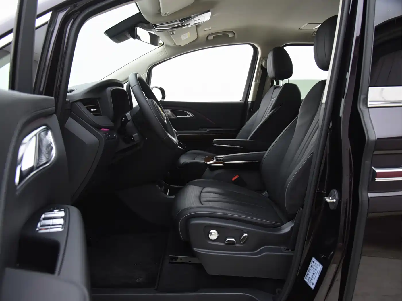 Hongqi HQ9 2024 Model 2.0T Luxury Edition фото 7