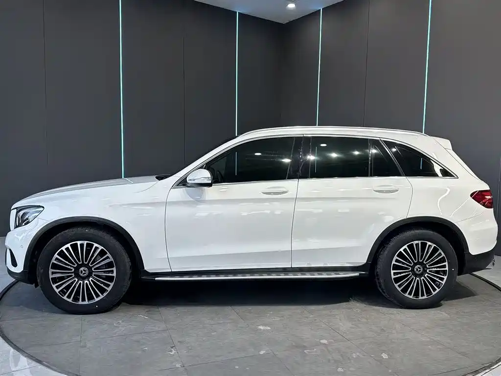 Mercedes-Benz GLC 2018 GLC 200 4MATIC фото 23