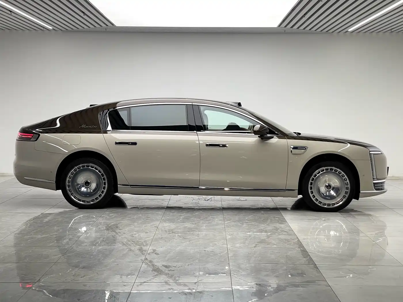 Zunjie S800 2026 2025 Model Extended Range Starlight Executive Edition 4-seater