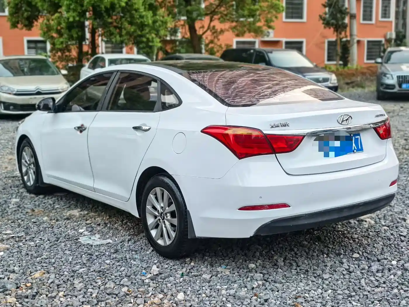 Hyundai Mistra 2014 1.8L Auto Smart GLS фото 9