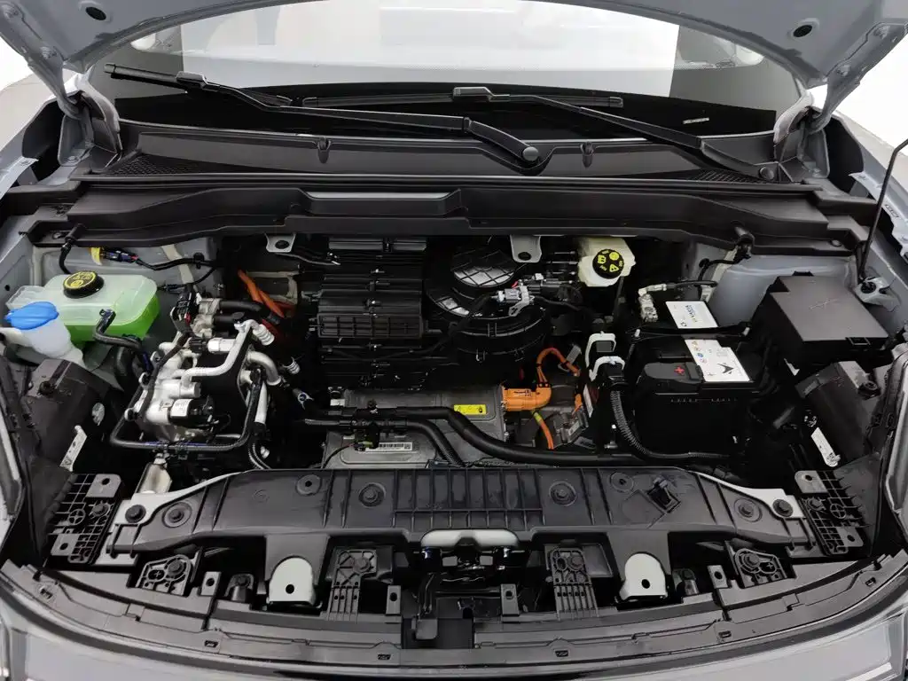 ARCFOX T1 2025 2025 425 Mid-range Version