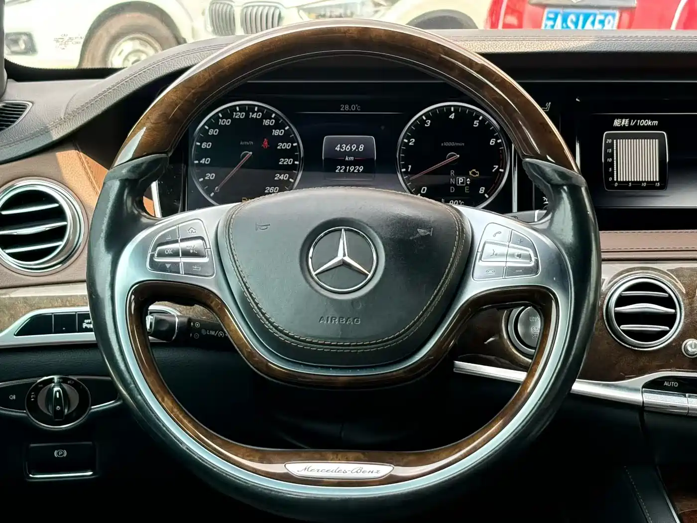 Mercedes-Benz S-Class 2014 S 400 L Luxury фото 5