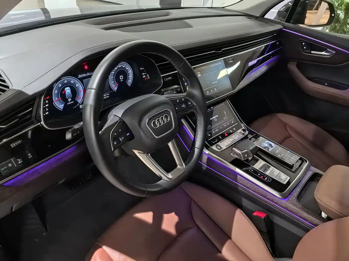 AUDI Q7