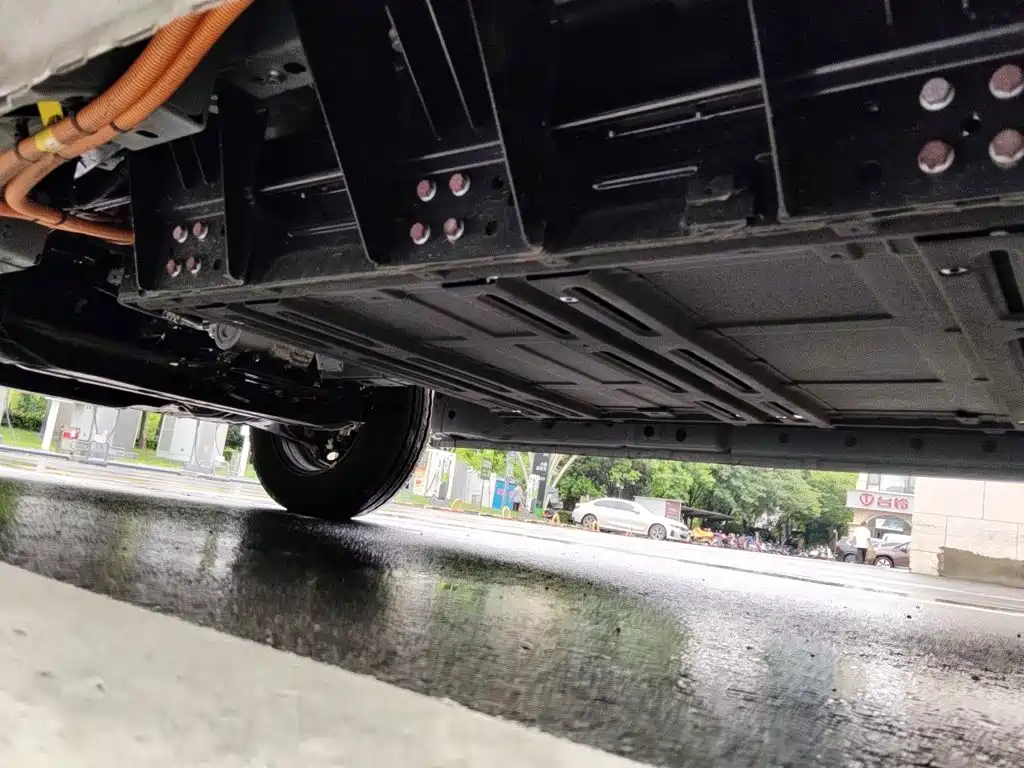 Jiangling E-Fushun 2026 2025 Clear Window Version 41.86kWh Short Wheelbase Low Roof