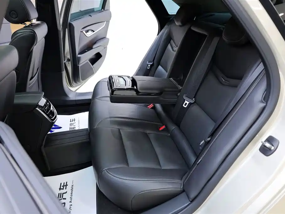 Cadillac XTS 2018 28T Luxury Model фото 31