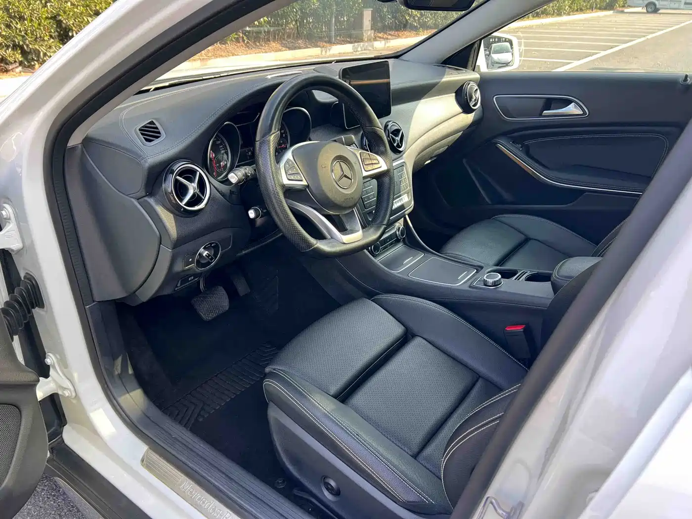 Mercedes-Benz GLA 2019 GLA 200 Fashion фото 7