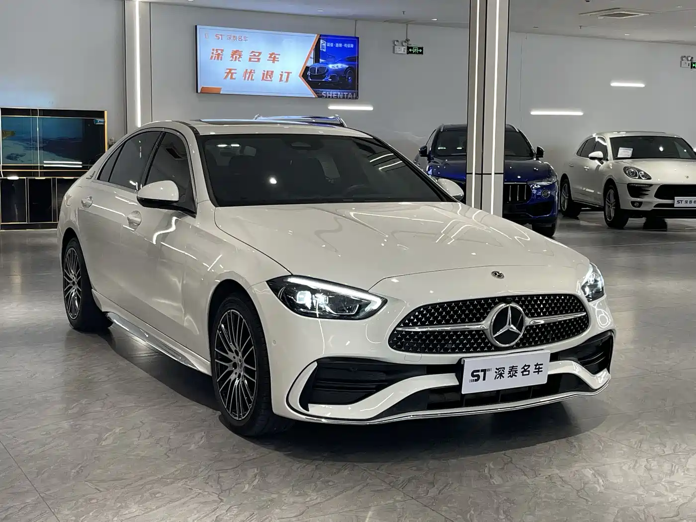 Mercedes-Benz C-Class 2023 C 200 L Sport фото 3