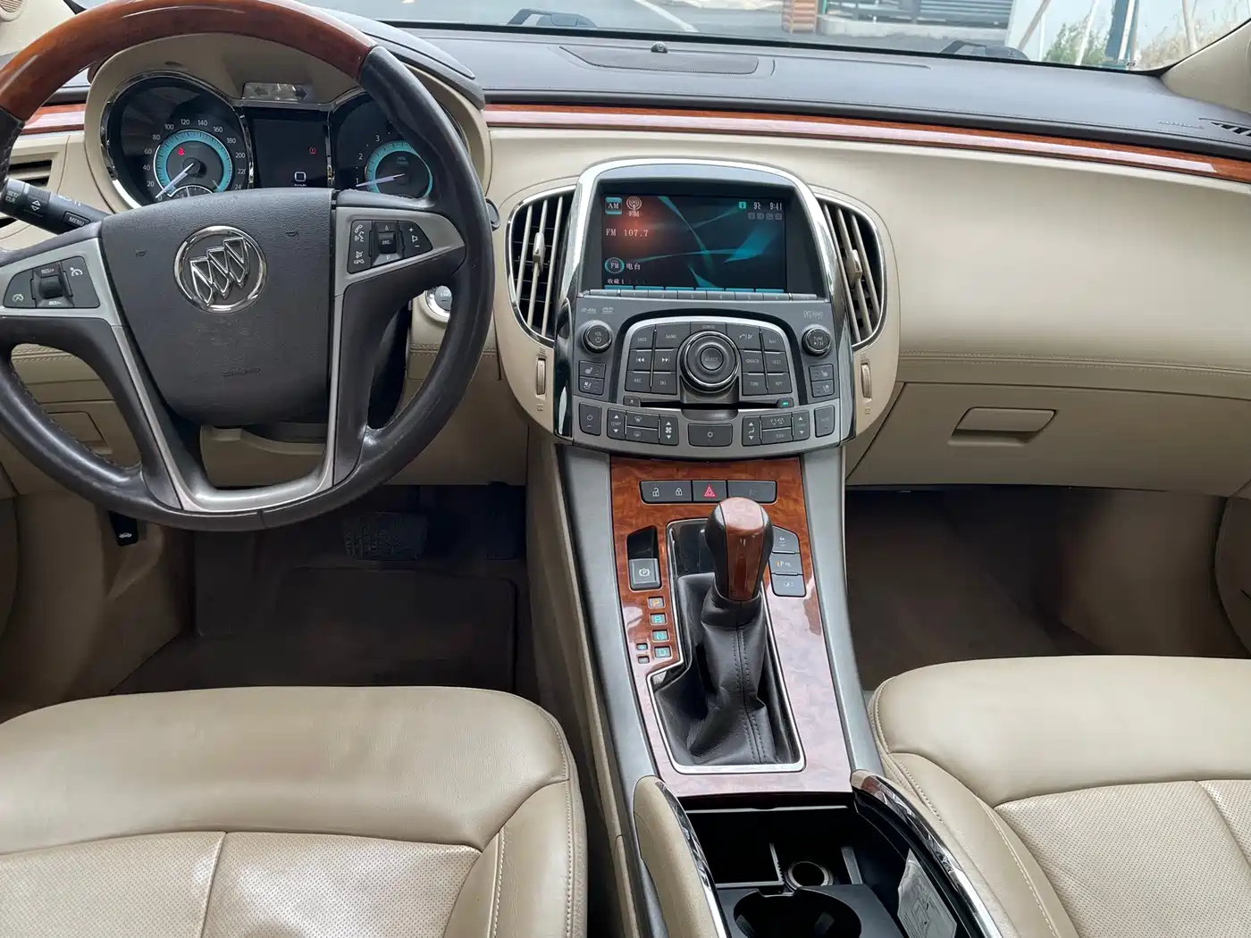 Buick LaCrosse 2010 2.4L Premium фото 4