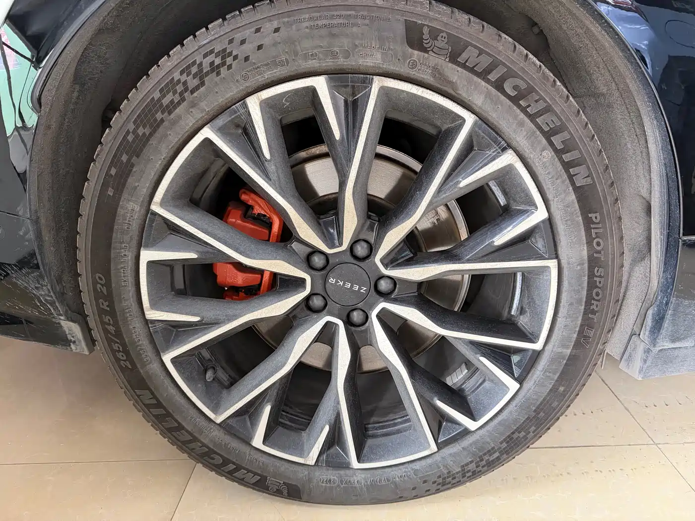 ZEEKR EXTREME KRYPTON 7X