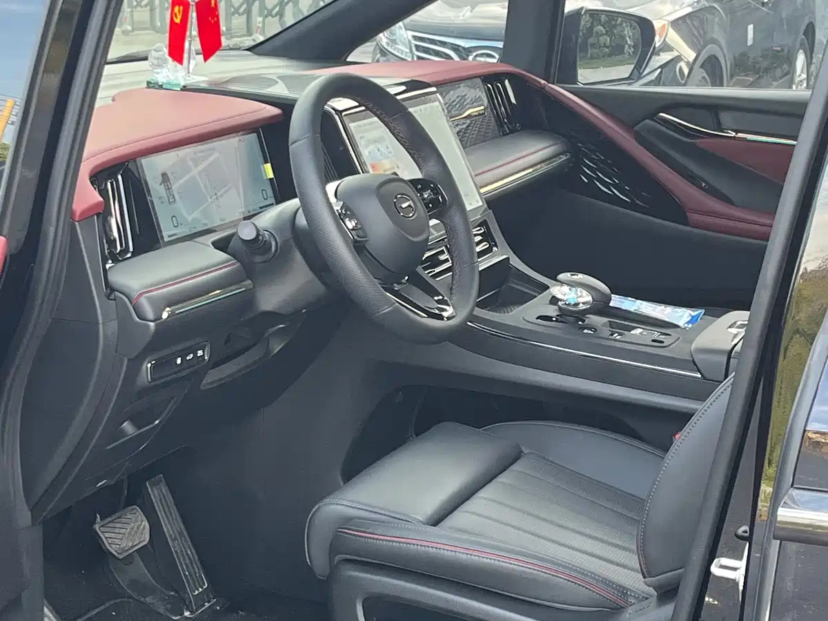 GAC Trumpchi Trumpchi M8 2025 Model Master Series Super Hybrid Edition фото 7