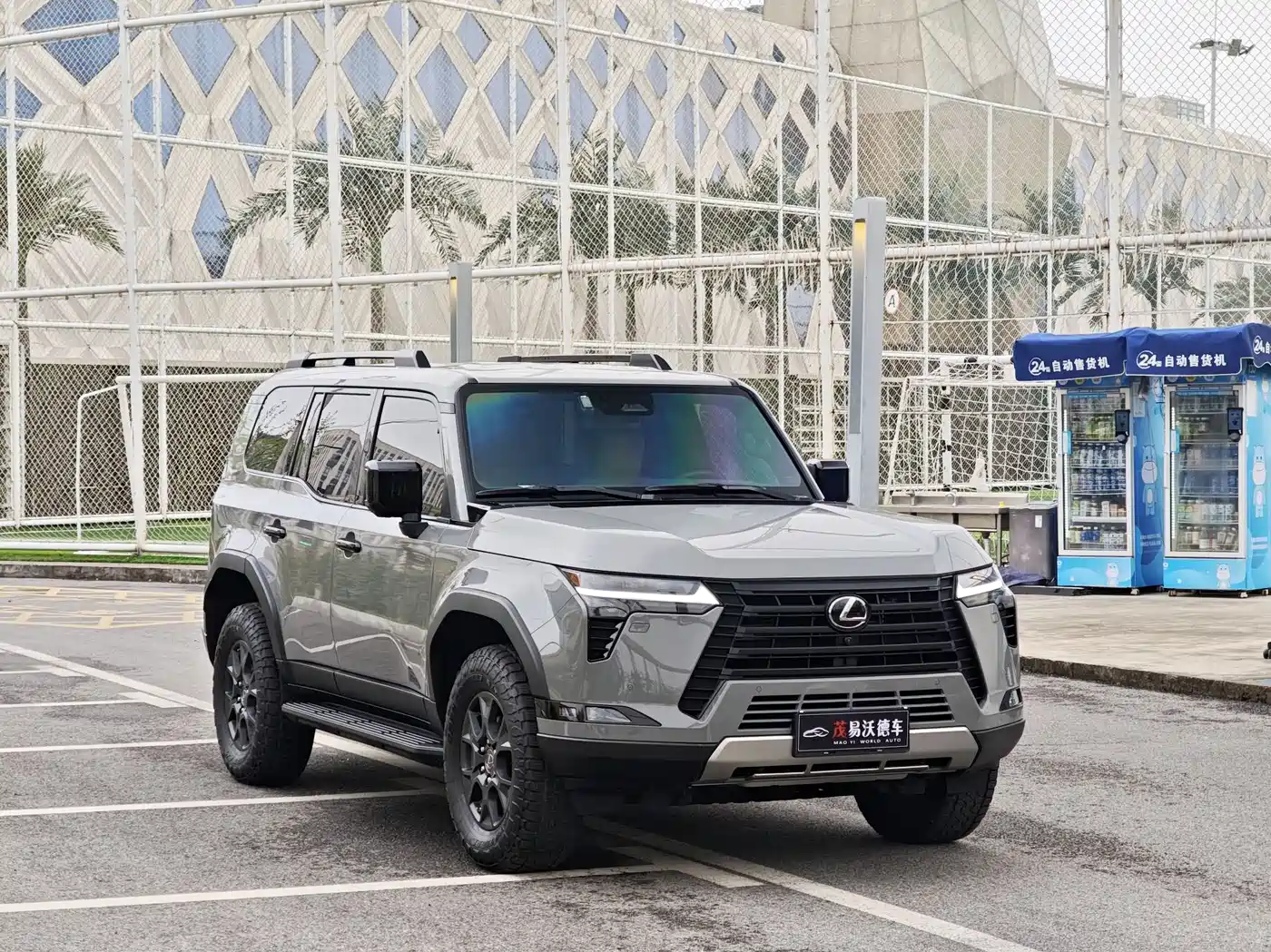 Lexus GX 2024 OVERTRAIL Summit Edition фото 3