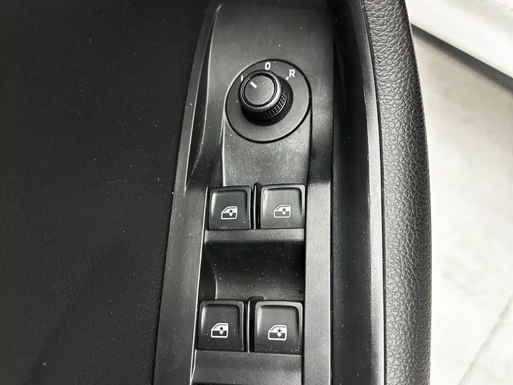 Škoda Kamiq 2021 1.5L Auto Comfort Edition фото 15