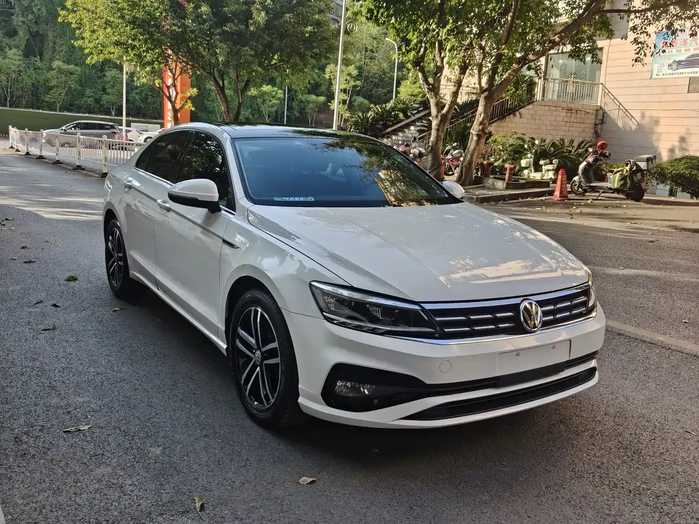 Volkswagen Lamando 2019 280TSI DSG Comfort Edition China VI фото 3