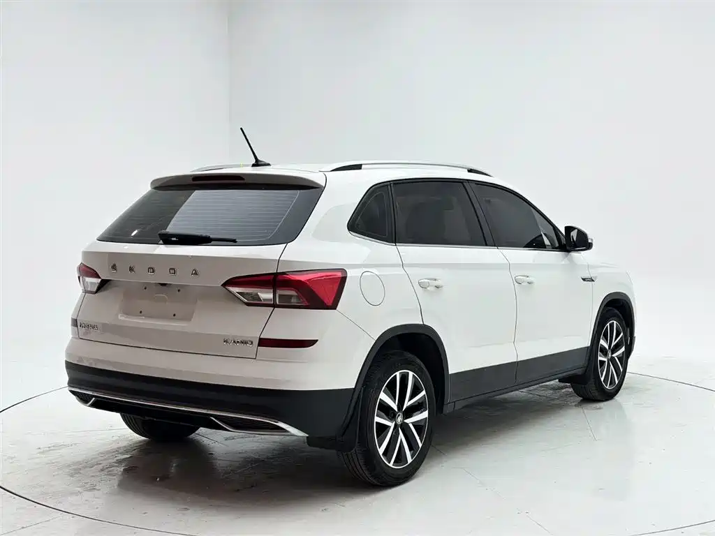 Škoda Kamiq 2021 1.5L Auto Comfort Edition фото 6