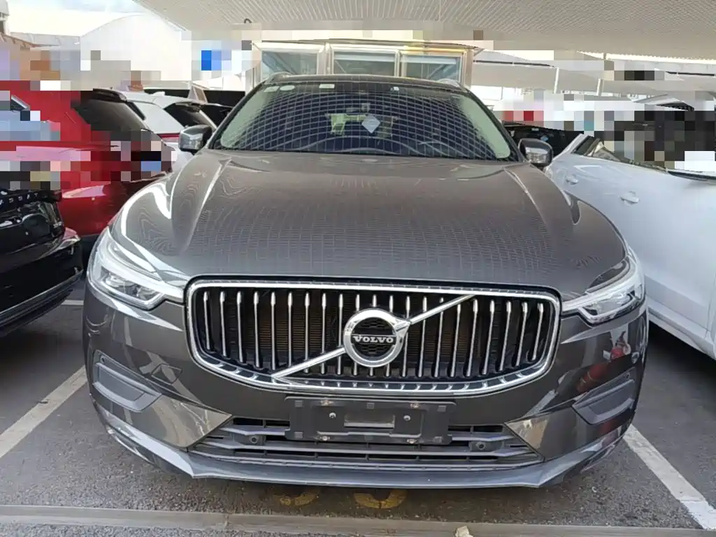 Photo 3 - Volvo XC60