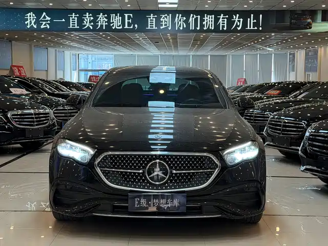 Mercedes-Benz E-Class 2024
