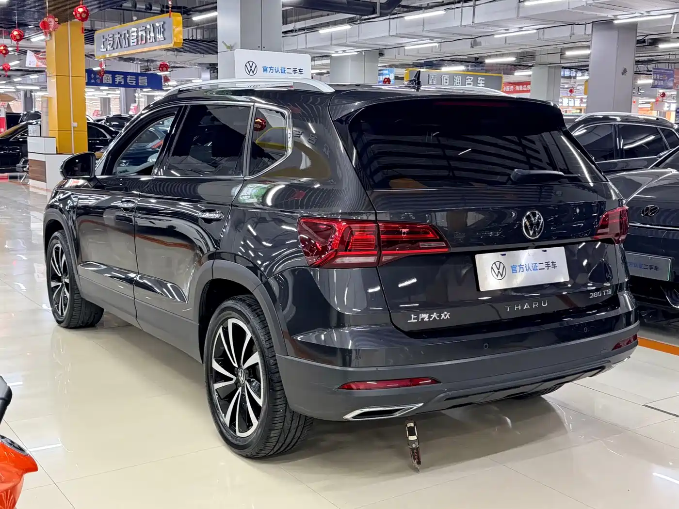 Volkswagen Tharu 2022 280TSI FWD Luxury Edition фото 7