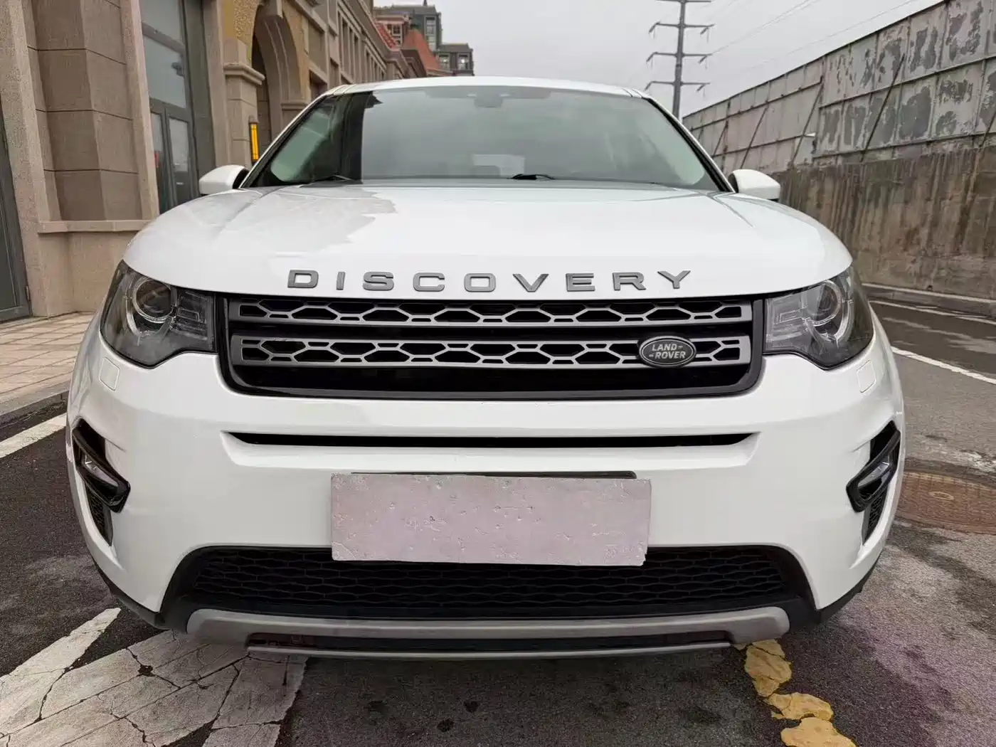 Land Rover Discovery Sport 2018 240PS SE Edition фото 3