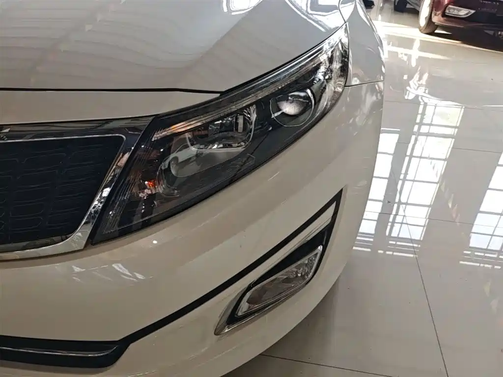 Kia K5 2015 2.0L Automatic GL фото 24