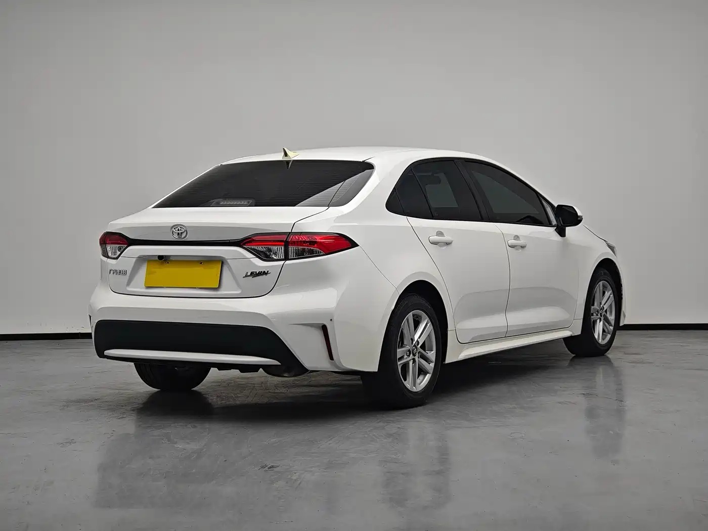 Toyota Levin 2022 TNGA 1.5L CVT Progressive Edition фото 4