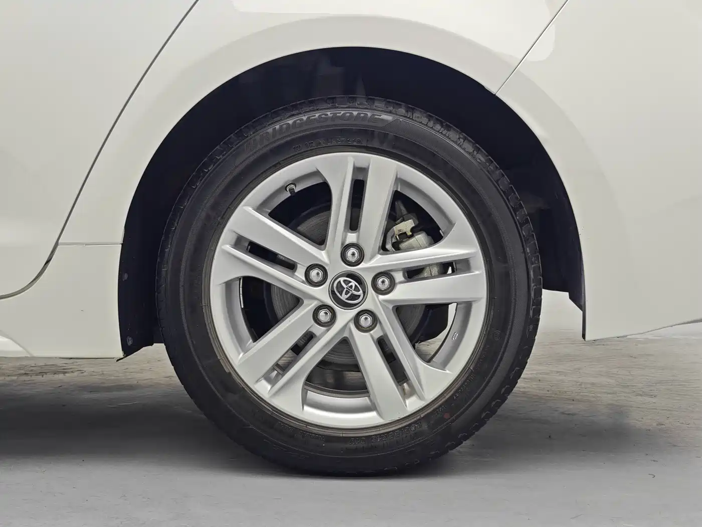 Toyota Levin 2022 TNGA 1.5L CVT Progressive Edition фото 12