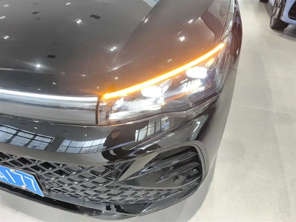 Volkswagen Tiguan L 2024 PRO 330TSI 2WD R-Line Smart Edition фото 24