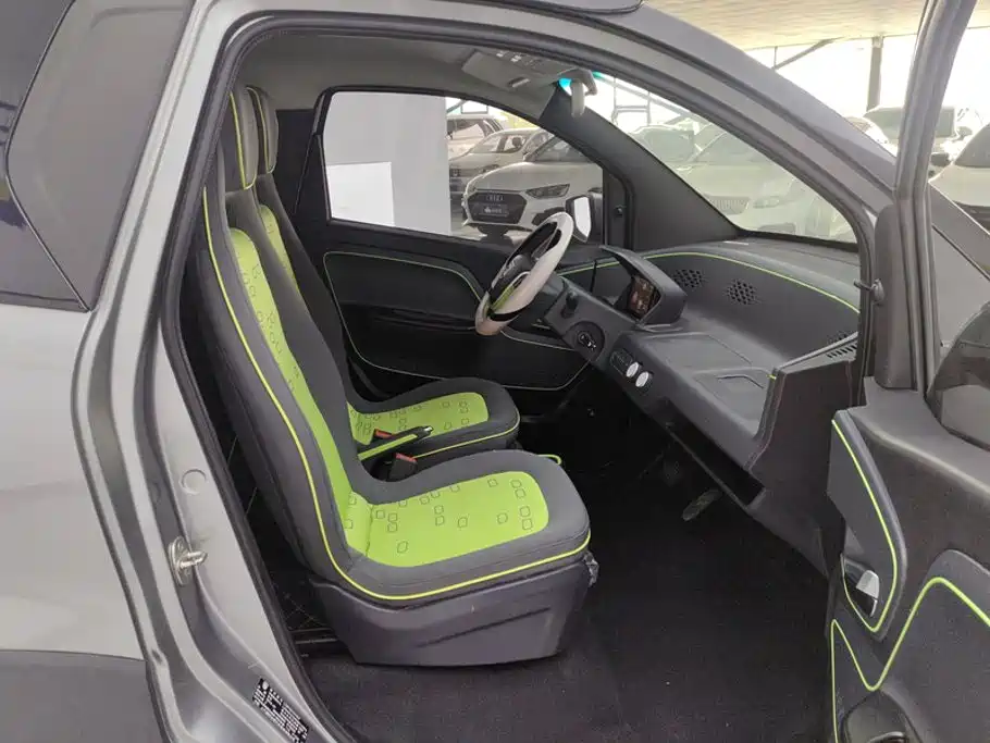 Baojun E100 2019 2019 250KM Smart Edition