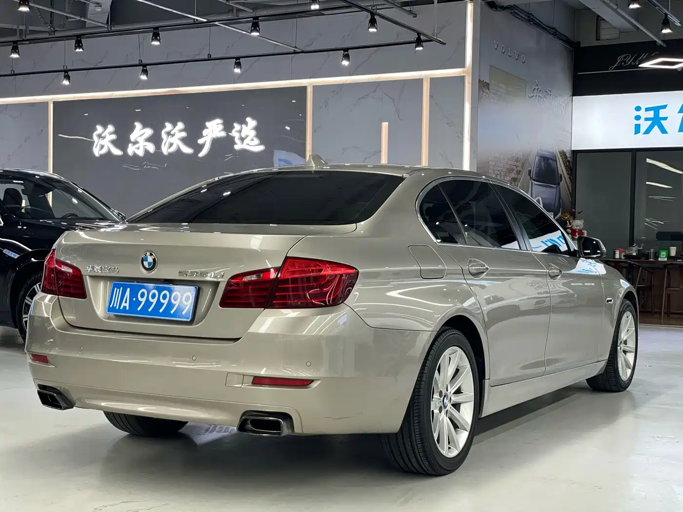 Фото 12 - BMW 5 Series
