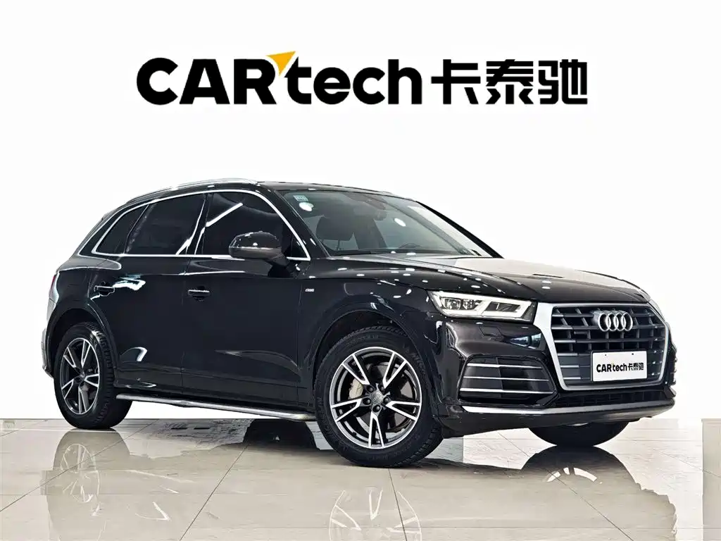 Audi Q5L 2020 Facelift 40 TFSI Honor Fashion фото 2