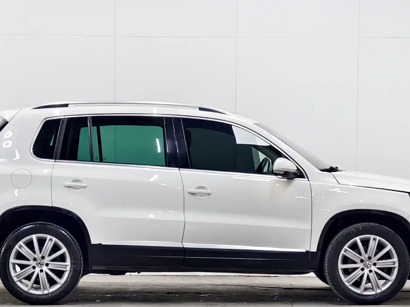 Volkswagen Tiguan 2012 2.0TSI Automatic 4WD Flagship Edition фото 8