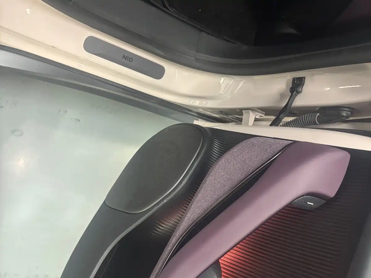 NIO NIO ET5