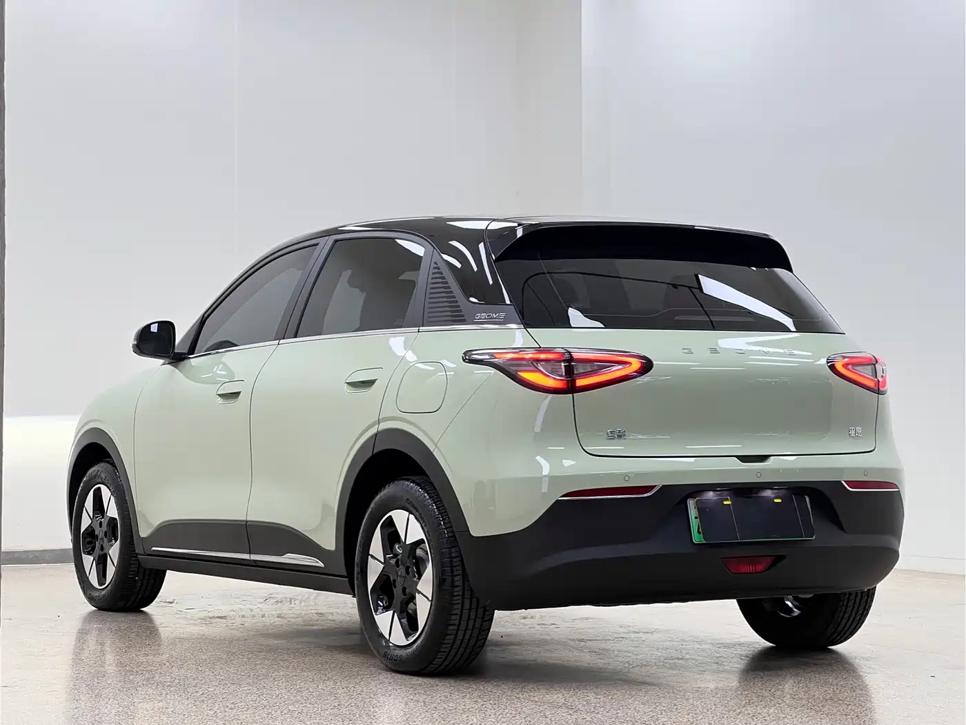 Geely Galaxy Starry Wish 2025 UP 410km Explorer+ Edition фото 5