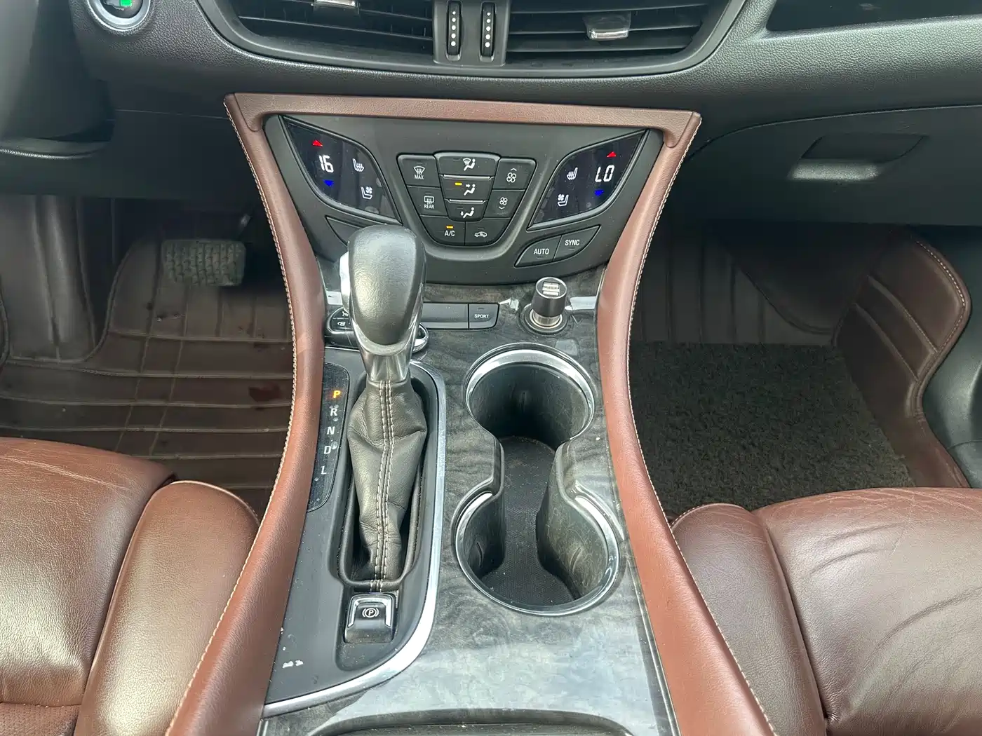 Buick Envision Plus 2016 28T 4WD Luxury фото 18