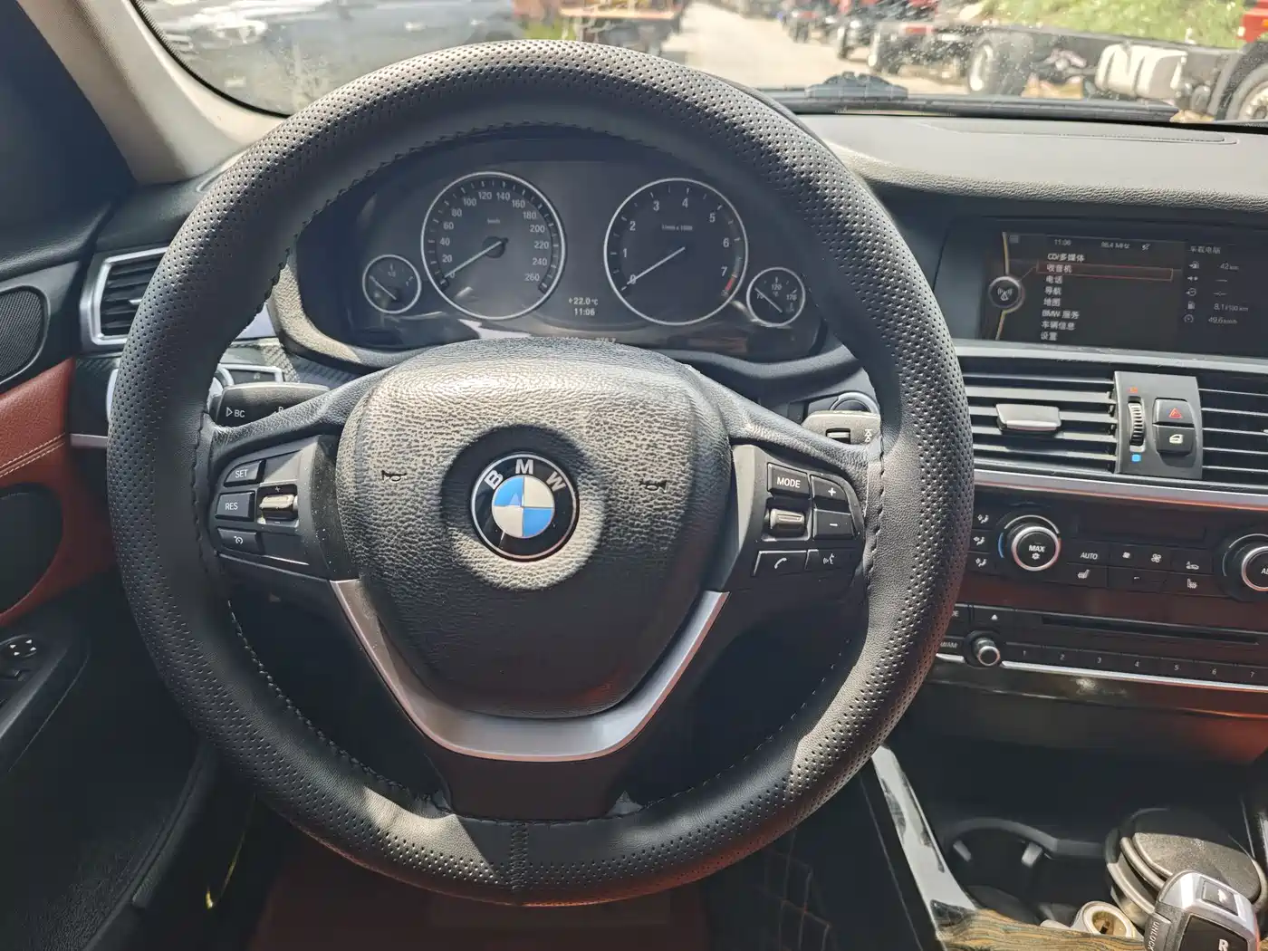 BMW X3 (Import) 2012 xDrive28i Luxury фото 8