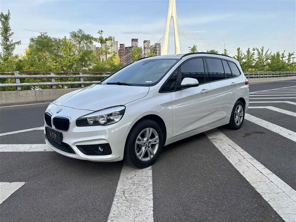 BMW 2 Series Gran Tourer 2015 218i Leading