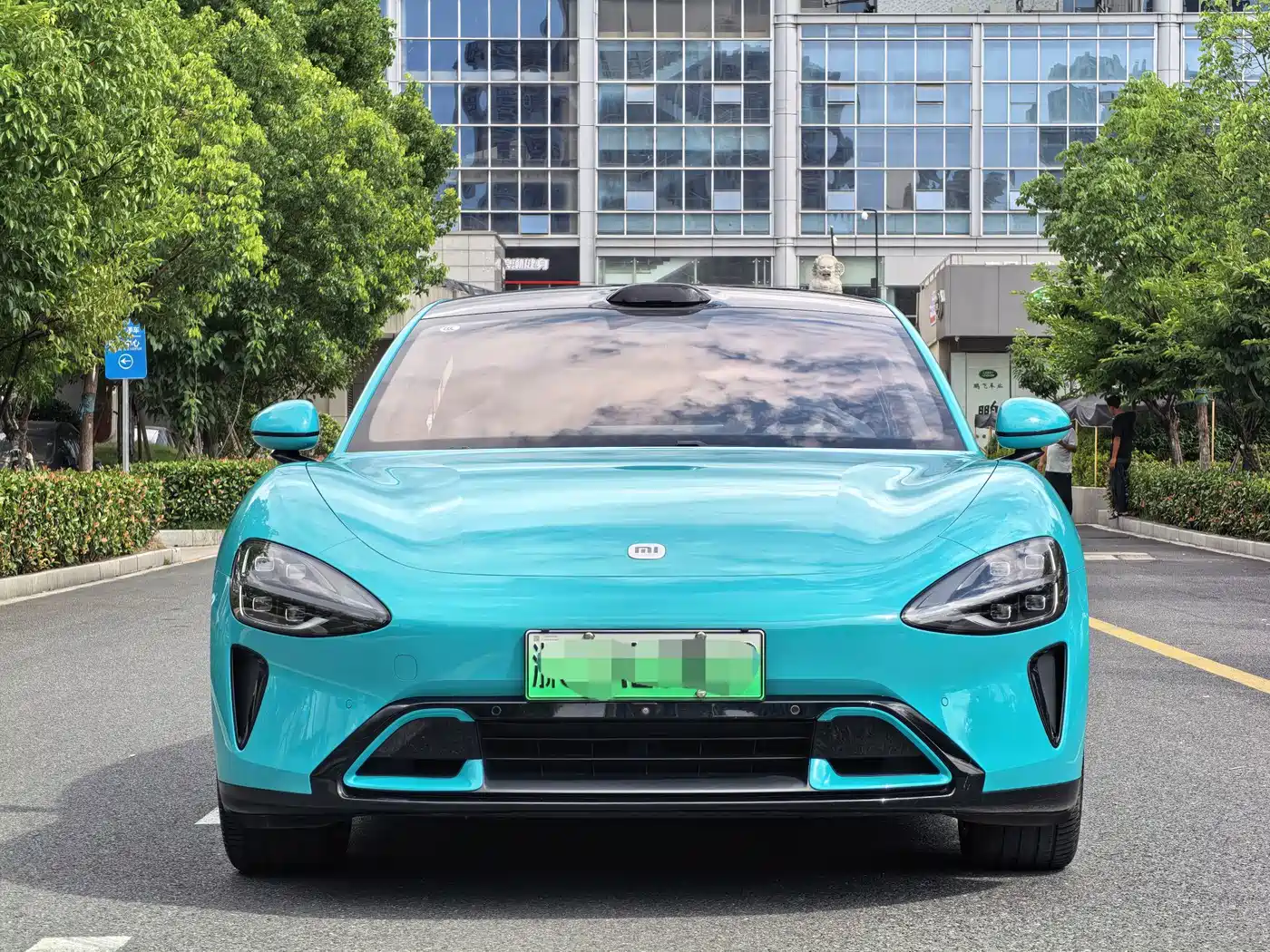 Фото 2 - Xiaomi Auto Xiaomi SU7