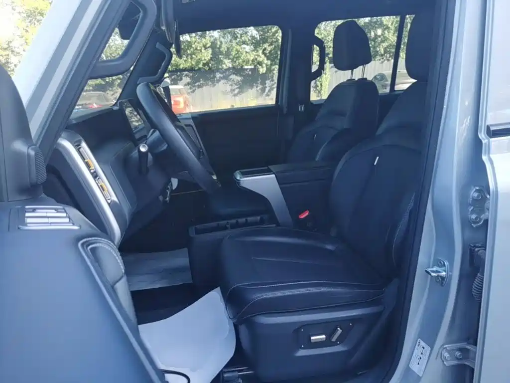 iCAR V23 2024 2025 501 AWD Premium Edition
