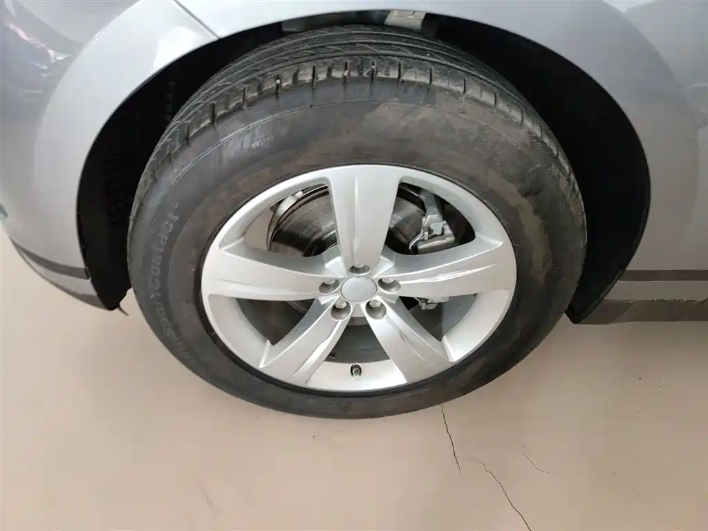 Land Rover Range Rover Velar 2019 250PS фото 23