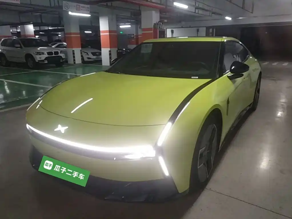 XPeng P7 2025 2025 820km Extended Range Edition