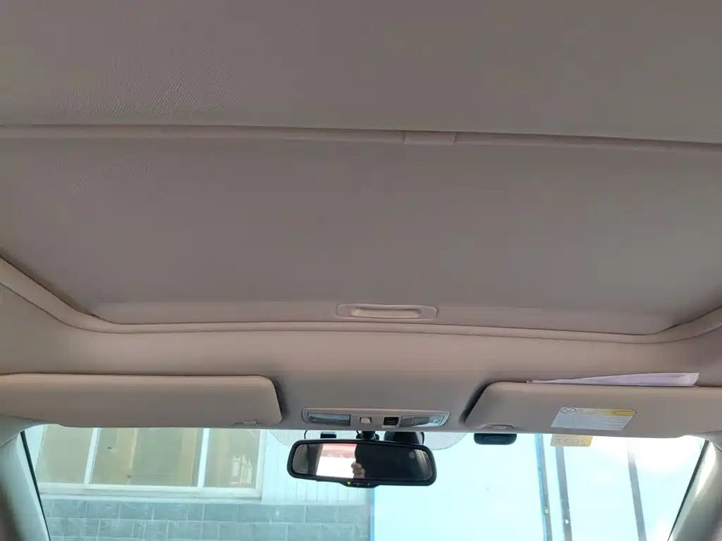 Mitsubishi Outlander 2019 2.4L 4WD Deluxe Edition 5-Seater China VI фото 9