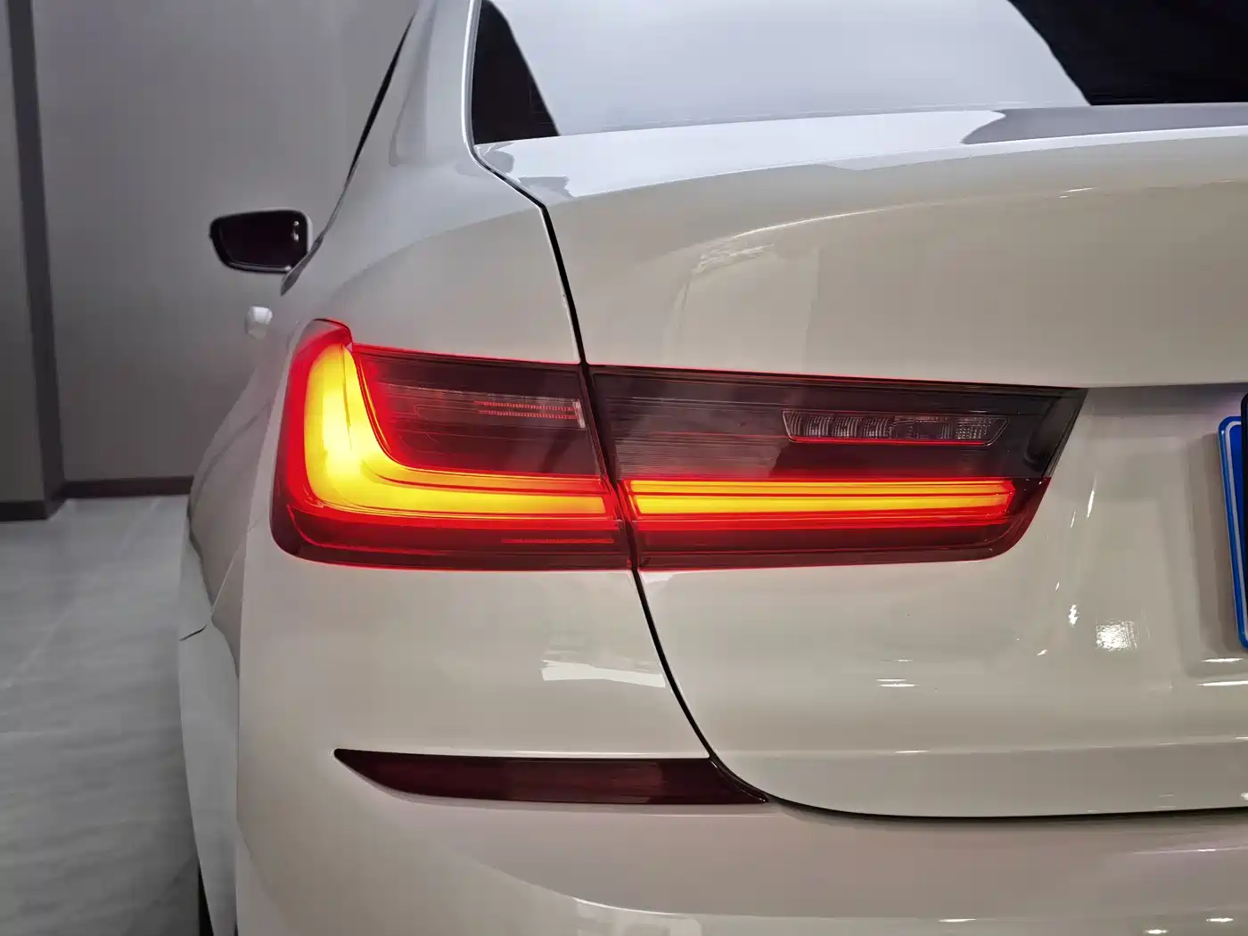BMW 3 Series 2021 325Li M Sport Package фото 17