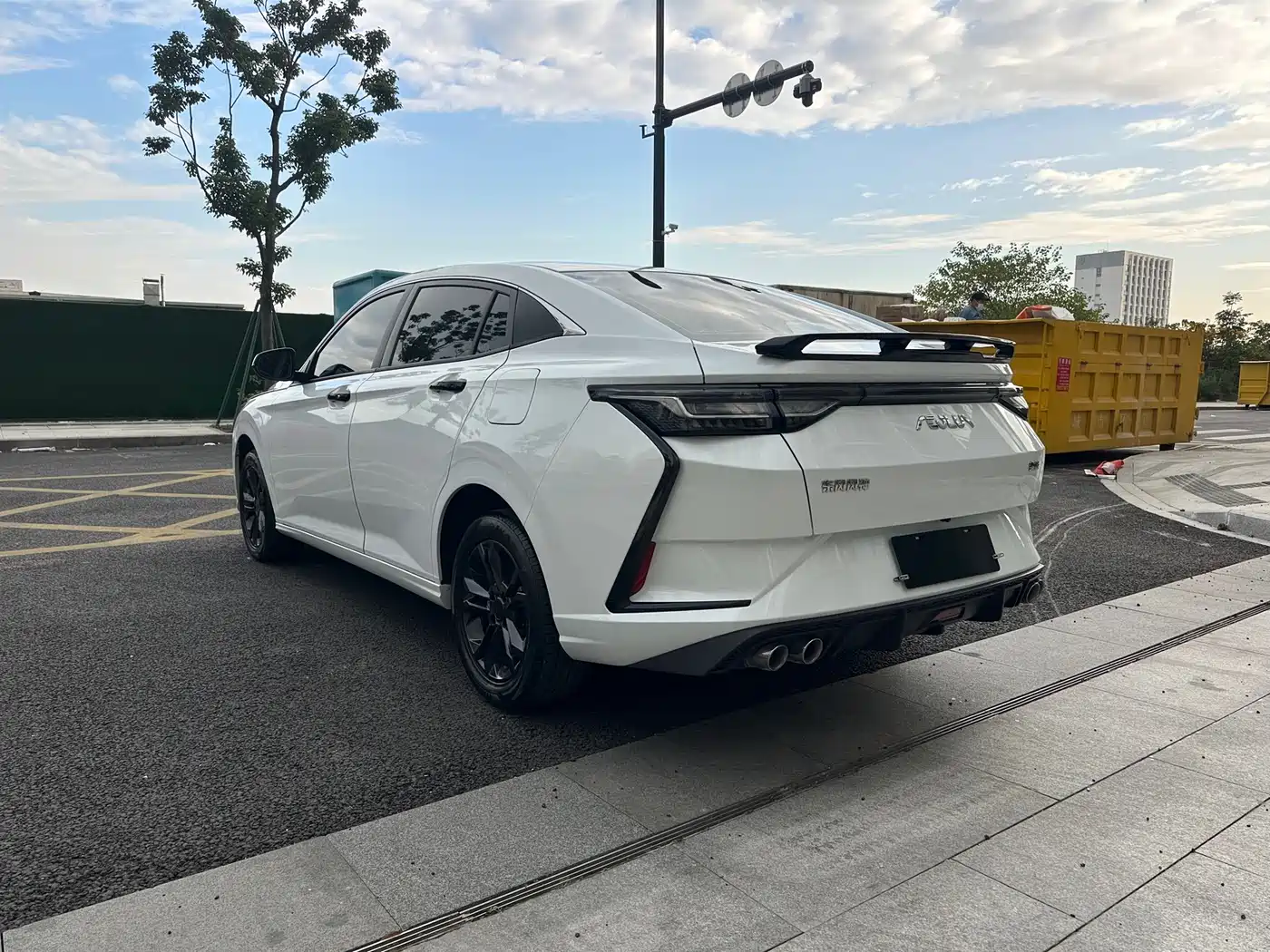 DONGFENG FENGSHEN YI HYUN