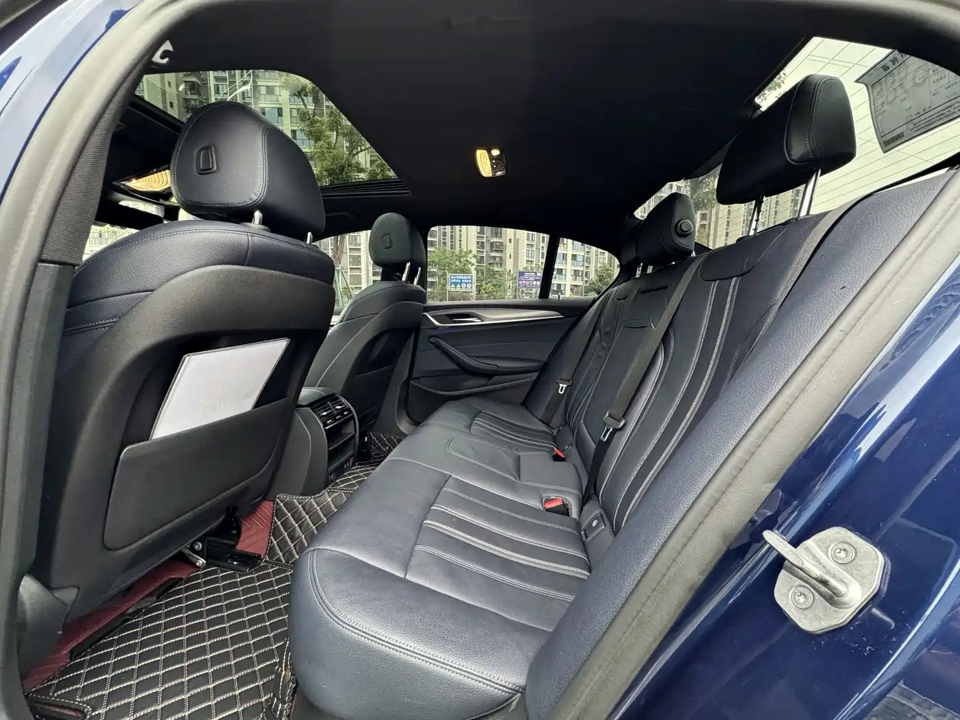 BMW 5 Series (Import) 2020 Model 525i M Sport Package фото 10