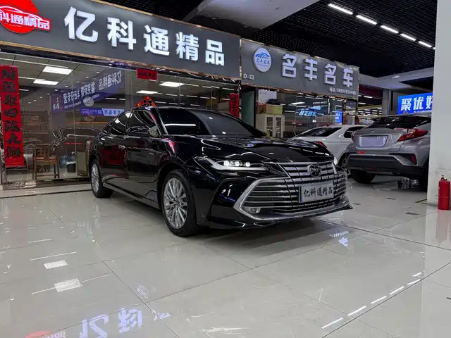 Toyota Avalon 2024 Hybrid 2.0L Luxury Edition — фото 2