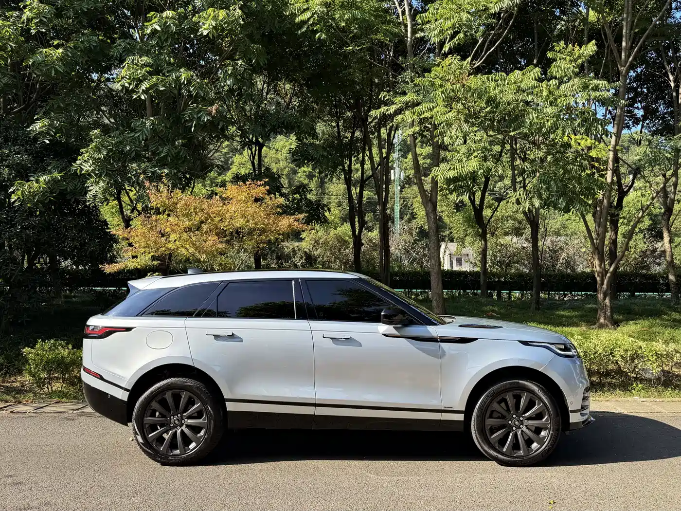 Land Rover Range Rover Velar 2021 P340 R-DYNAMIC SE фото 8